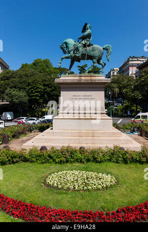 Reiterstatue von Victor Emmanuel II oder Vittorio Emanuele II, Castelletto, Genua, Ligurien, Italien Stockfoto