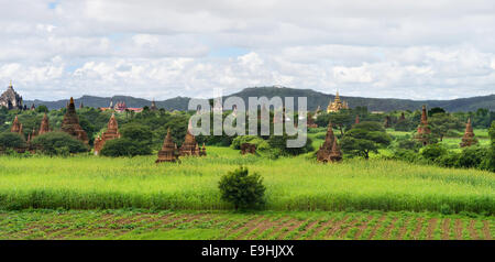 Blick auf die alte Hauptstadt Burmas Irrawaddy River Valley Stockfoto