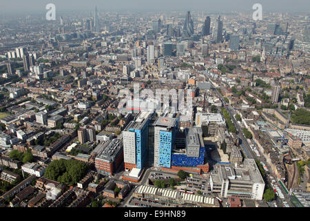 Luftaufnahme von Royal London Hospital in Mile End, London E2, UK Stockfoto