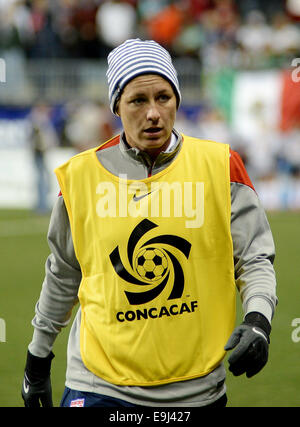 Chester, PA, USA. 24. Oktober 2014. 20141024 - USA vorwärts Abby Wambach (20) angezeigt wird, bevor eine CONCACAF Women World Cup Qualifikation Halbfinalspiel gegen Mexiko im PPL Park in Chester, Pennsylvania © Chuck Myers/ZUMA Draht/Alamy Live News Stockfoto