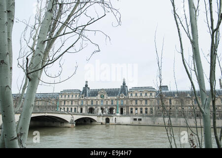 Reise Fotografie zeigt typisch französische Architektur und Gebäude in der Hauptstadt Paris. Stockfoto