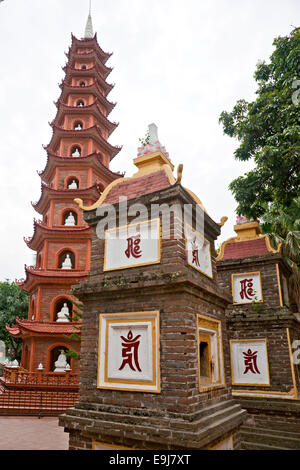 Tran Quoc Pagode in Hanoi, Vietnam Stockfoto