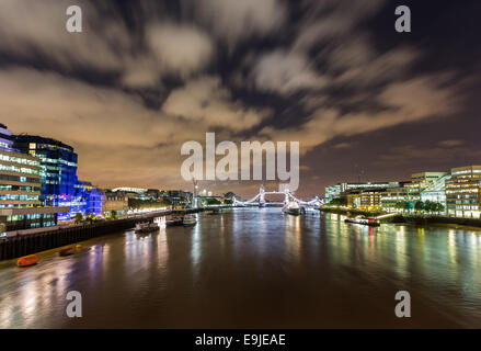 HMS Belfast auf Themse Stockfoto