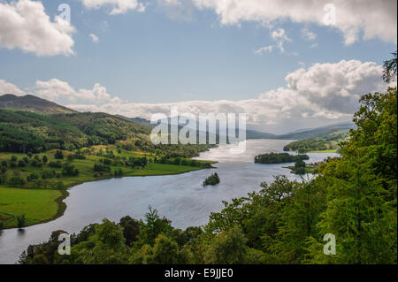 Blick auf die Highlands, Queen es View, Loch Tummel, Schottland, Vereinigtes Königreich Stockfoto