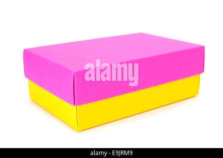 eine rosa und gelbe Box auf weißem Hintergrund Stockfoto