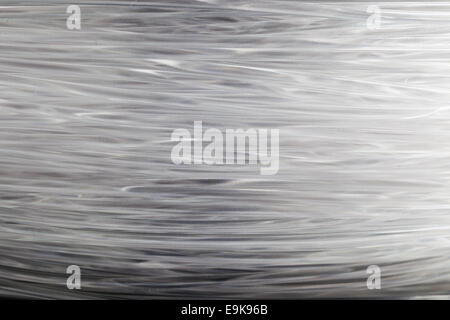 Filament für 3D Drucker klar vor einem hellen Hintergrund. Stockfoto