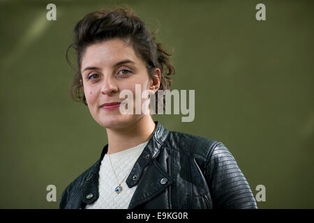Britische Schauspielerin und Autorin Jessie Burton erscheint das Edinburgh International Book Festival. Stockfoto