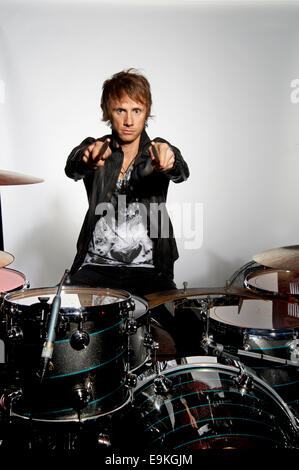 Schlagzeuger, Dom Howard von Muse Stockfoto