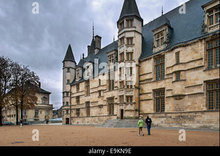 Das großherzogliche Palais in der Stadt Nevers, Burgund / Bourgogne, Frankreich Stockfoto