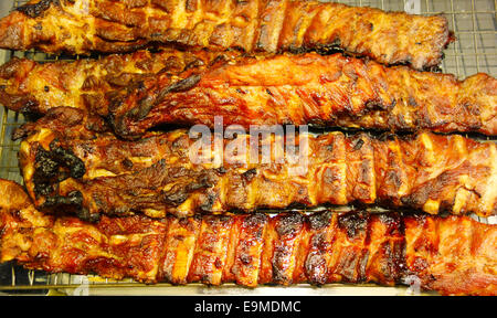 Gegrillte Schweinerippchen Stockfoto