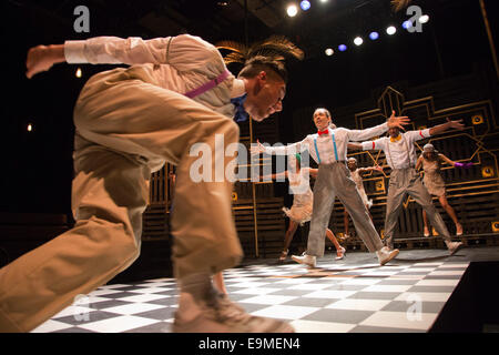 Tanz-show "A Harlem Dream" (The Maria) am Young Vic Theatre in London. Teil des Dance Umbrella. Stockfoto