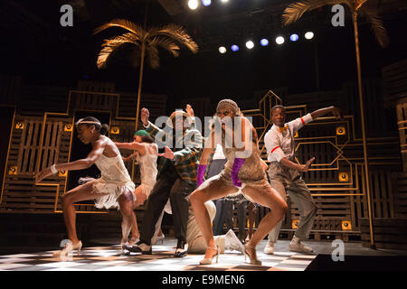 Tanz-show "A Harlem Dream" (The Maria) am Young Vic Theatre in London. Teil des Dance Umbrella. Stockfoto