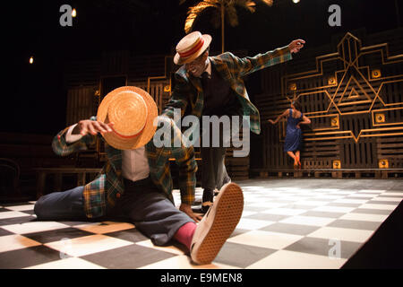 Tanz-show "A Harlem Dream" (The Maria) am Young Vic Theatre in London. Teil des Dance Umbrella. Stockfoto