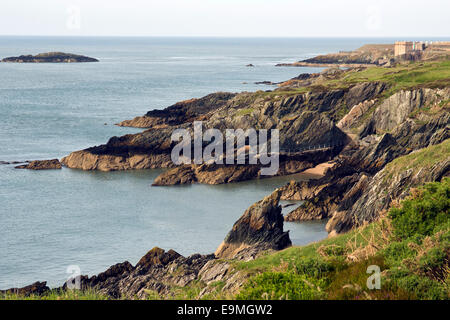 Traeth Dynion Bucht (Creek) einen kleinen Strand an der Nordküste auf Isle of Anglesey, North Wales UK, Sommer Stockfoto