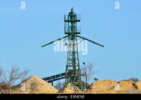 Kies-Extraktion-Turm Stockfoto