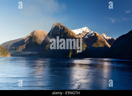 Fjord von Milford Sound in Neuseeland Stockfoto