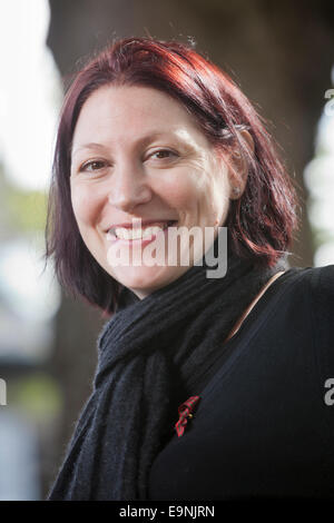 Natalie Haynes, der englische Komiker und Schriftsteller auf dem Edinburgh International Book Festival 2014. Edinburgh, Schottland. Stockfoto