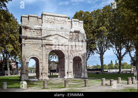 Römischen Triumphal Arch of Orange / Arc de Triomphe d ' Orange, Provence-Alpes-Côte d ' Azur, Vaucluse, Frankreich Stockfoto