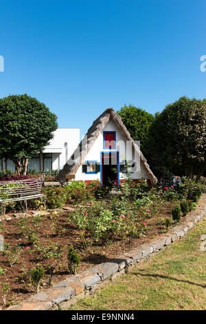 Traditionelles Haus, Santana, Madeira, Kanarische Inseln Stockfoto