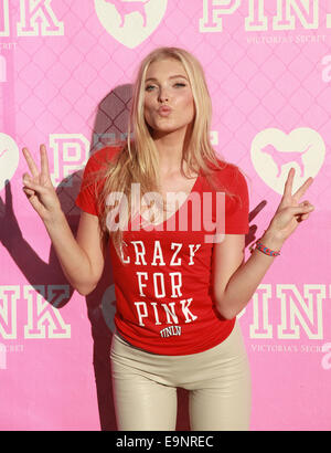 Las Vegas, Nevada, USA. 30. Oktober 2014. Modell ELSA HOSK besucht die Victoria Secret PINK Nation "Crazy for Bash-Campus" auf dem Campus der University of Nevada Las Vegas. © Marcel Thomas/ZUMA Draht/Alamy Live-Nachrichten Stockfoto