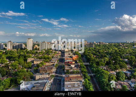 Toronto Skyline von Yonge und Eglington. Stockfoto