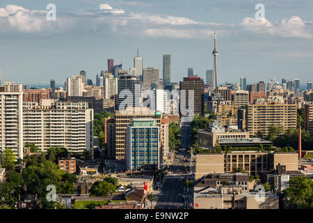 Toronto Skyline von Yonge und Eglington. Stockfoto