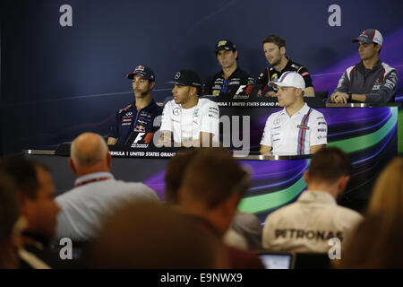 Austin, Texas, USA. 30. Oktober 2014. Ein Überblick über den Pressekonferenz-Raum ist während der Pressekonferenz von Formula 1 United States Grand Prix 2014 am Circuit of the Americas in Austin, Texas, Vereinigte Staaten von Amerika abgebildet. Bildnachweis: James Gasperotti/ZUMA Draht/Alamy Live-Nachrichten Stockfoto