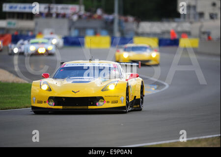 Le Mans, Frankreich. 24. Juni 2014. 24 Stunden Rennen von Le Mans Endurance. #73 CORVETTE RACING (USA) CHEVROLET CORVETTE C7 JAN MAGNUSSEN (DNK) ANTONIO GARCIA (ESP) JORDAN TAYLOR (USA) © Aktion Plus Sport/Alamy Live-Nachrichten Stockfoto