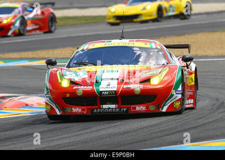 Le Mans, Frankreich. 24. Juni 2014. 24 Stunden Rennen von Le Mans Endurance. #51 AF CORSE (ITA) FERRARI 458 ITALIA GIANMARIA BRUNI (ITA) TONI VILANDER (FIN) GIANCARLO FISICHELLA (ITA) © Aktion Plus Sport/Alamy Live-Nachrichten Stockfoto