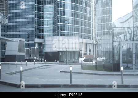 Leere Straßen des Geschäftszentrums der Stadt. Stockfoto