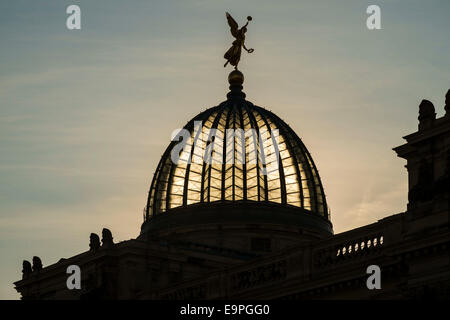 Kuppel des College of Fine Arts, Dresden Stockfoto