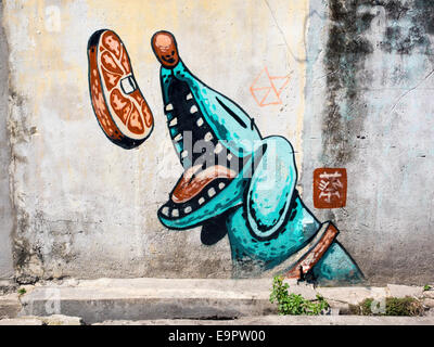 Street-Art Stück illustrieren berühmte Chinese New Year "Löwentanz" in George Town, Penang, Malaysia. Stockfoto