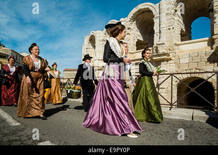 Tracht, die Gardians Feier, Arles, Camargue, Frankreich Stockfoto