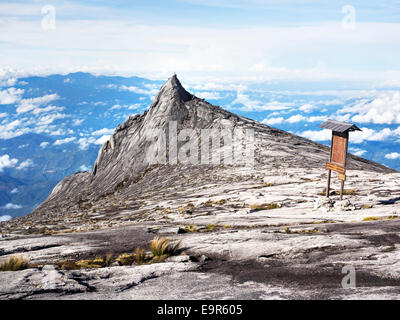 Mount Kinabalu, der höchste Gipfel in den malaiischen Archipel, Sabah, Ost-Malaysia. Stockfoto