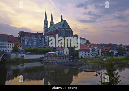 Altstadt mit Kirche St. Peter und Paul in Görlitz, Deutschland Stockfoto