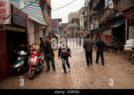 Straßenszene, Kaili Altstadt, Provinz Guizhou, China Stockfoto