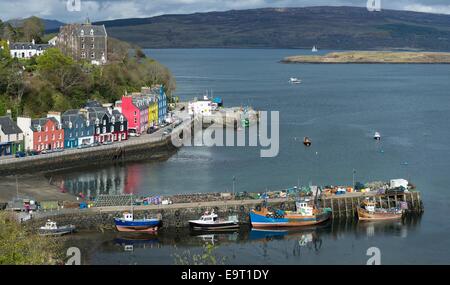 Blick auf den Hafen von Tobermory auf der Isle of Mull Stockfoto