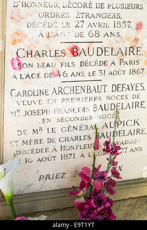 Grabstätte der französische Dichter Charles Baudelaire, Friedhof Montparnasse, Paris, Ile de France, Frankreich Stockfoto