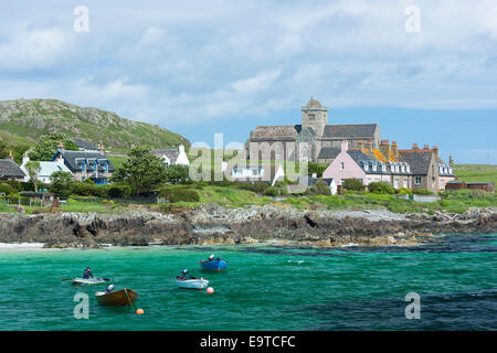 Die alten Iona Abbey und St Oran Kapelle auf Isle of Iona in den Inneren Hebriden und Western Isles, Westküste von Schottland Stockfoto