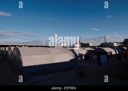 Ein kurdisches Flüchtlingslager in Suruc, Türkei, Oktober 2014 Stockfoto