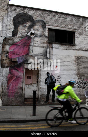 Eine große Graffiti im Bereich Shoreditch, East London, England. Stockfoto