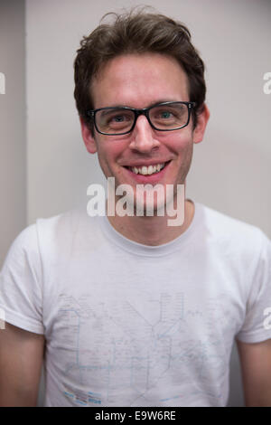 Holiday Inn, Milton Keynes, UK. 2. Nov, wird 2014.Chris Mai den UK National Scrabble Champion 2014 gekrönt. Die Spiele wurden in 2 Tagen und 17 Rennen ausgetragen. Bildnachweis: Chris Yates/Alamy Live-Nachrichten Stockfoto