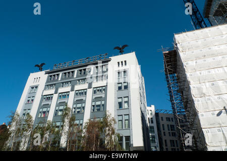 Adler Haus Wohnhaus entworfen durch Architekten Terry Farrell & Partner auf Stadt Straße Shoreditch London UK KATHY DEWITT Stockfoto