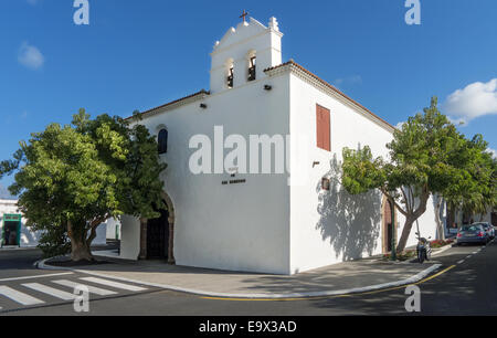 Kirche in Yaiza auf Lanzarote Stockfoto