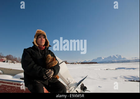 Alaska, Schnee, alte Männer, athapaskische Stockfoto