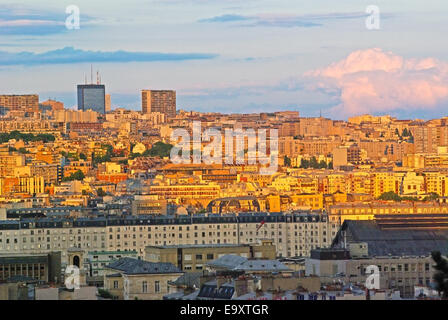 Sonnenuntergang Farbe über Paris von Montmartre-Hügel, Frankreich. Stockfoto