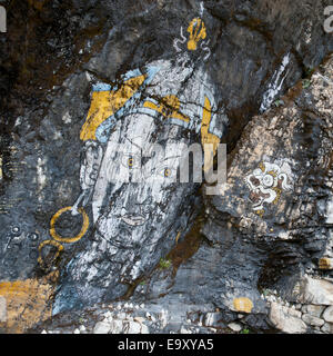 Buddha Gemälde auf einer Gesteinsoberfläche in Bhutan, Stockfoto