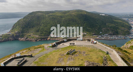 Erhöhten Blick auf die Stadt aus der Beobachtung zeigen, St. John's, Neufundland und Labrador, Kanada Stockfoto