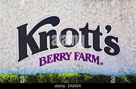 Ortseingangsschild, Knotts Berry Farm in Buena Park, Orange County, in der Nähe von Los Angeles, Kalifornien, USA Stockfoto