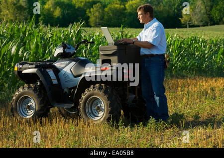 Steve, Ag, Landwirtschaft, Bauernhof, Landwirtschaft, Landwirt, Ruhe Stockfoto